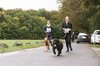 Fotos von Menschen und Hunden